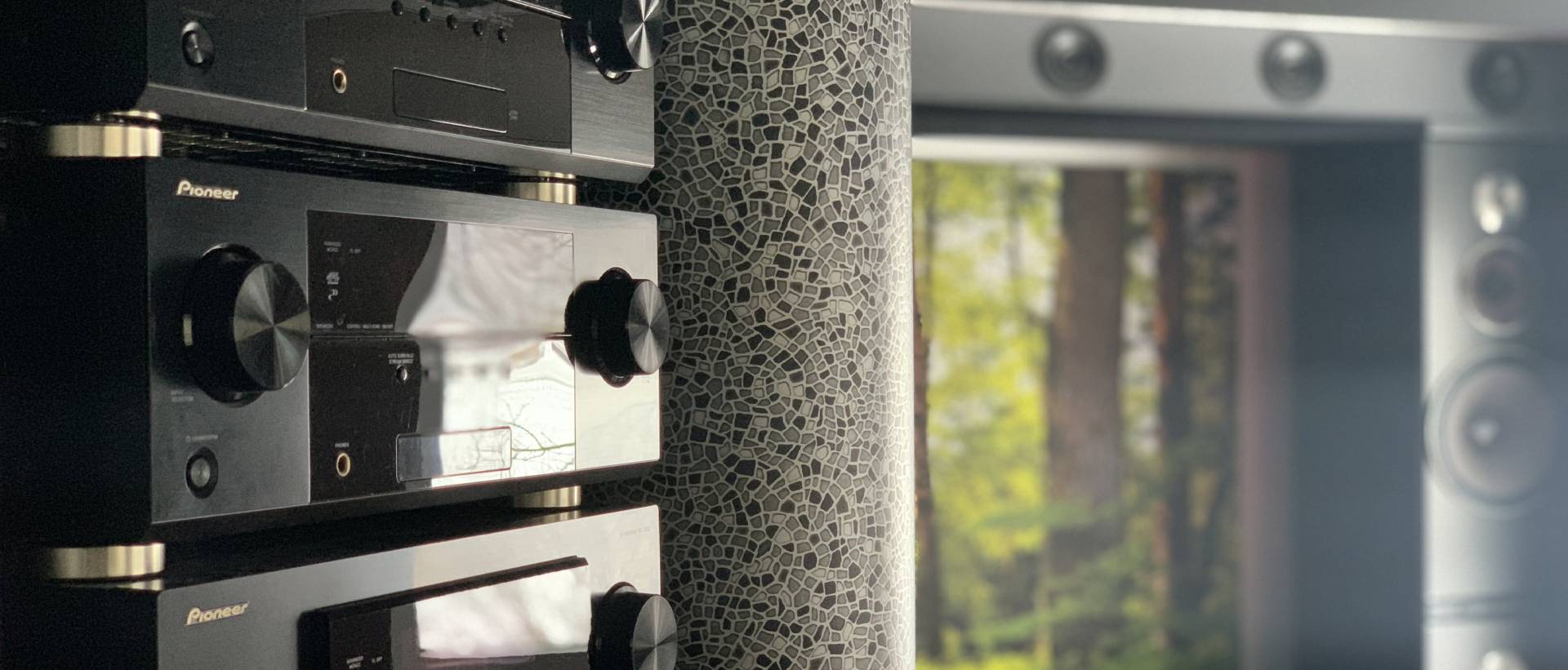 Genießen Sie angenehmen Sound und ansprechendes Design mit unseren Hi